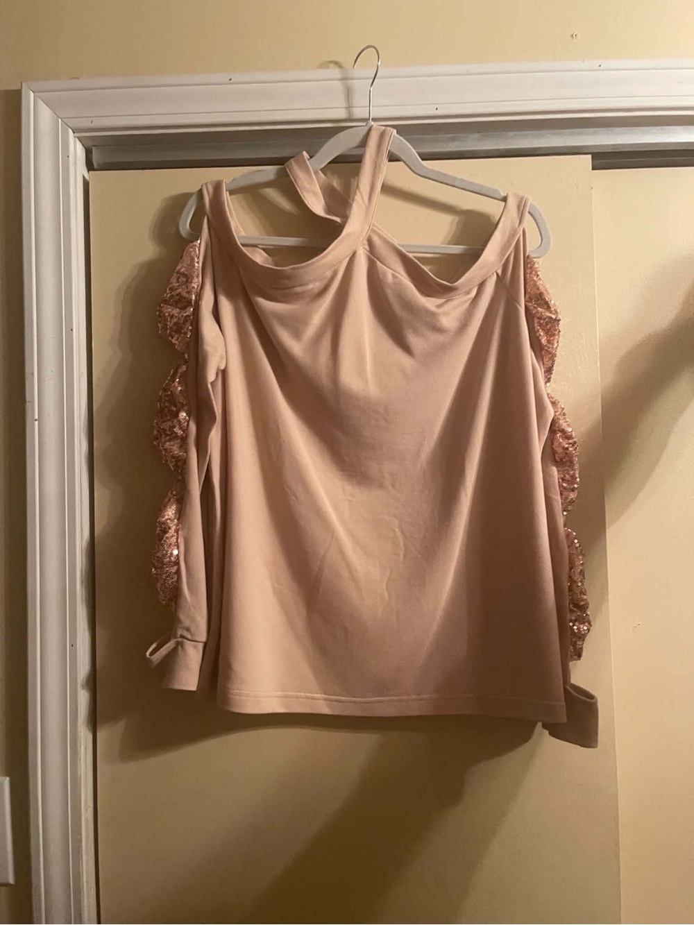 Women’s Cold-Shoulder Sequin Trim Top - Blush Pink